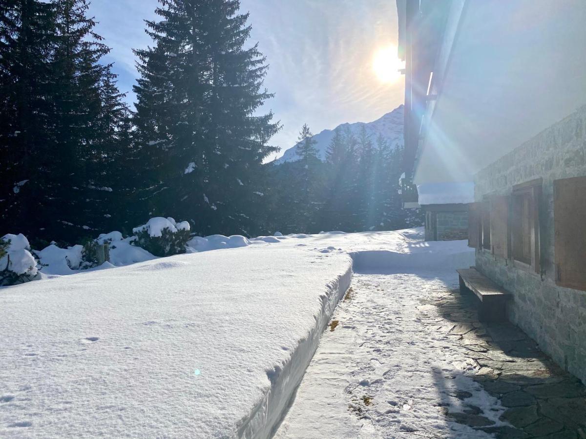 Chalet Wulli In Der Naehe Der Skianlagen Savognin Luaran gambar